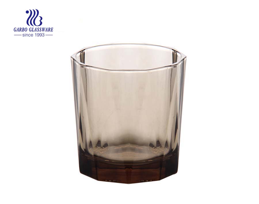 En stock logo personnalisé autorisé verre de whisky de couleur teintée