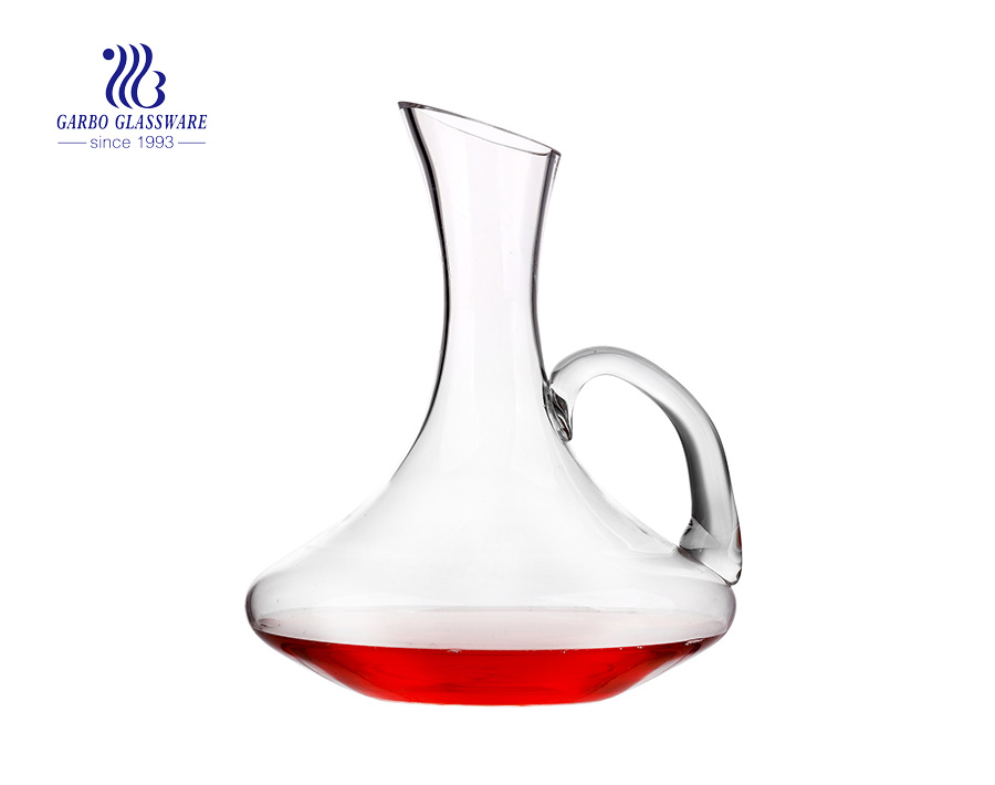 2.1 Liters U Shaped Red Wine Glass Decanter Hand Blown Penguin Shaped Decanter