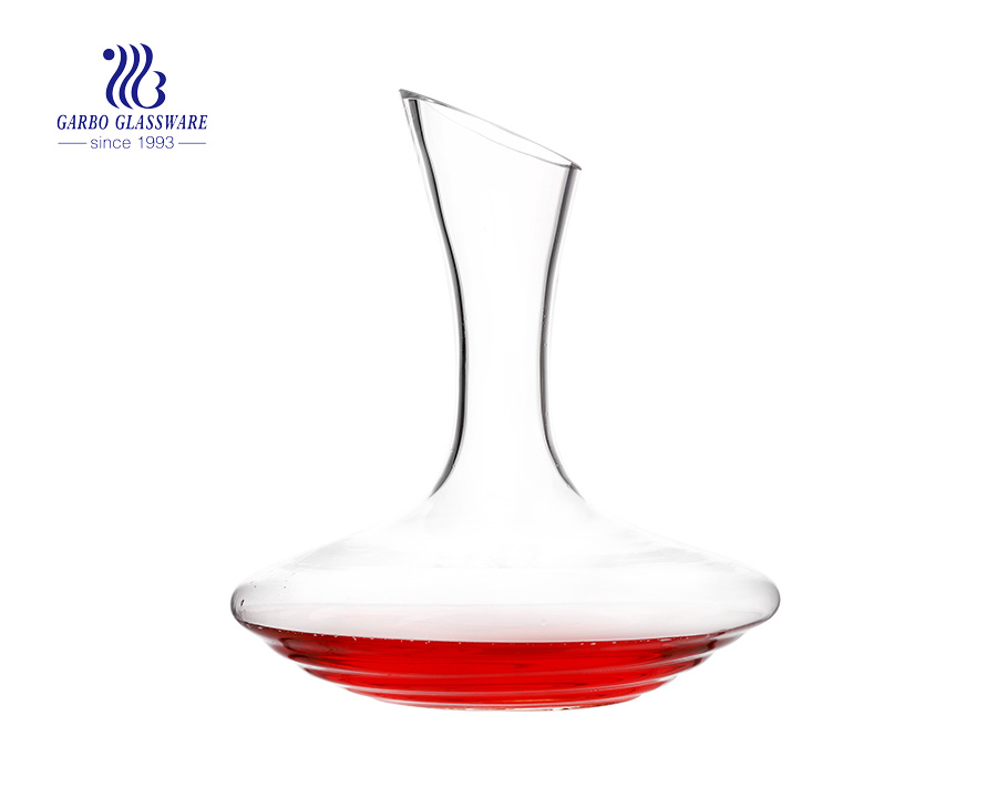 1.75 lít Hand Blown U Shaped Ly rượu vang đỏ Decanter để bán buôn