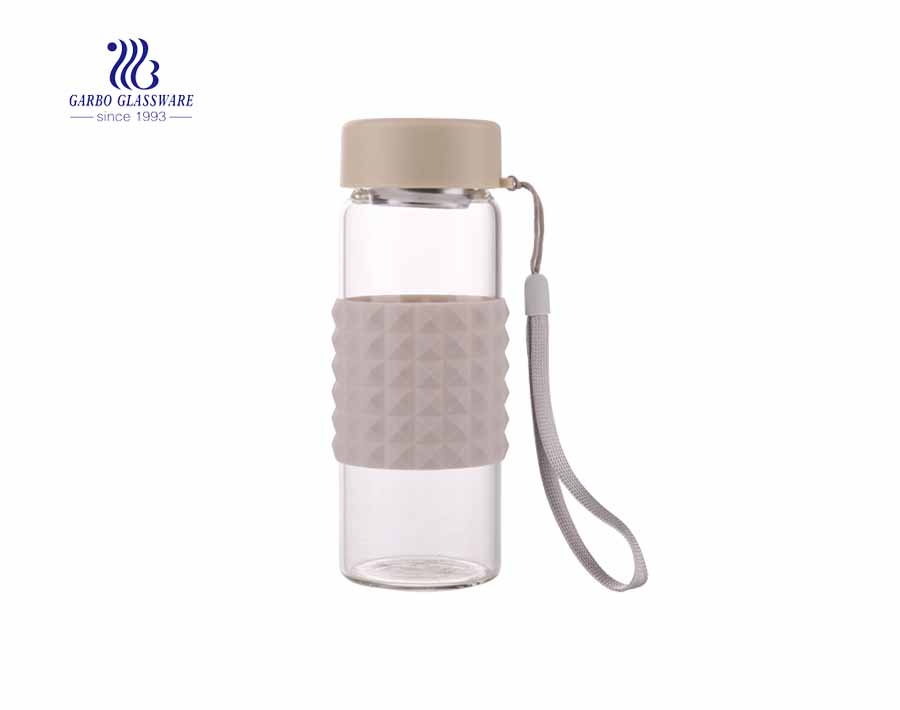 Wholesale OEM design 350ml borosilicate glass drinking bottle with bamboo lid