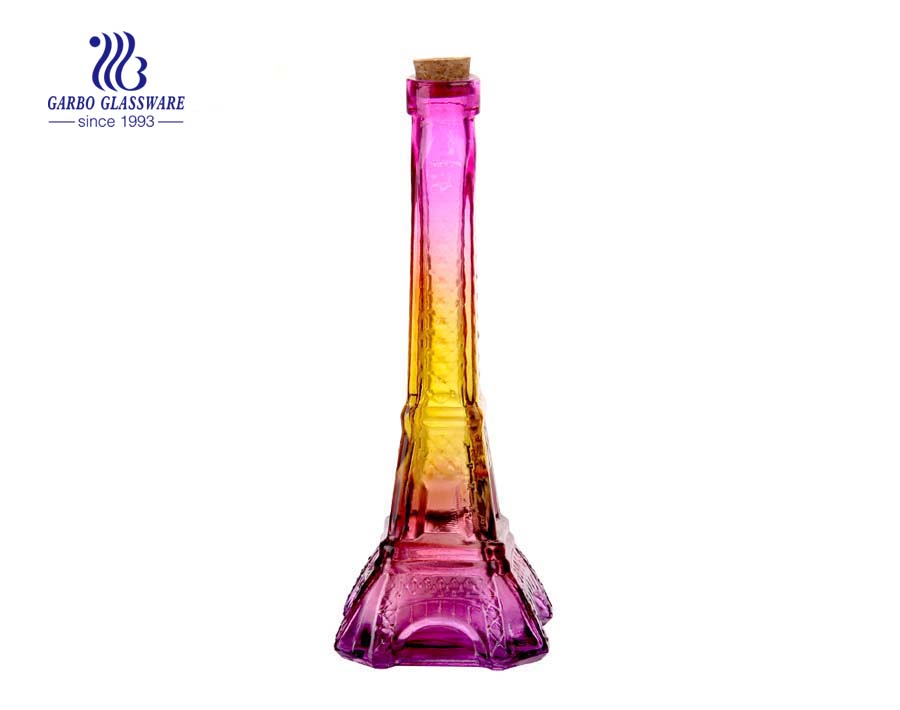 Wholesale souvenir the Eiffel Tower shape clear 370ml juice drinking glass bottle