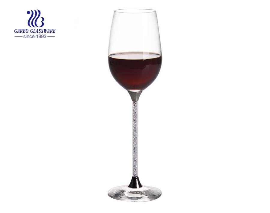 Copos de cristal de taça de cristal Copos de vinho tinto padrão com diamante elegante