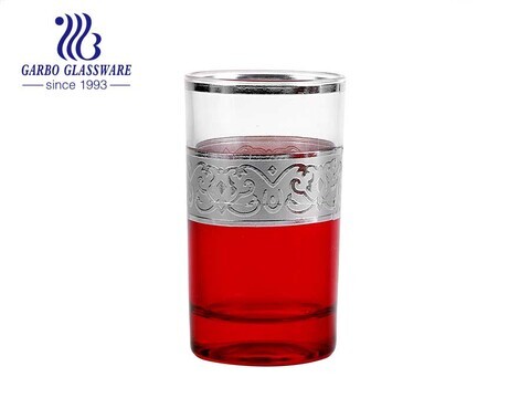 Günstiger Preis farbige Glas Teetasse mit galvanisiertem Silberrand