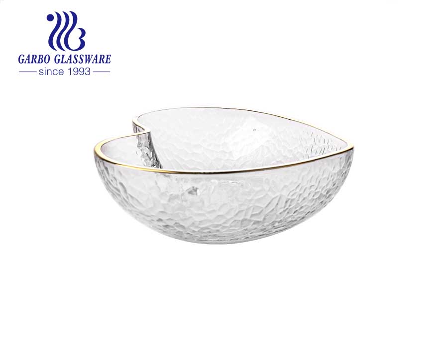 High quality heart shape hammer pattern glass salad bowl glass dinner bowl with golden rim for home hotel use