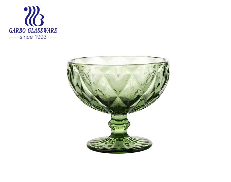 デザートのためのボートの形のエンボス加工されたガラスアイスクリームカップ万能サービングボウルヴィンテージソーダガラス