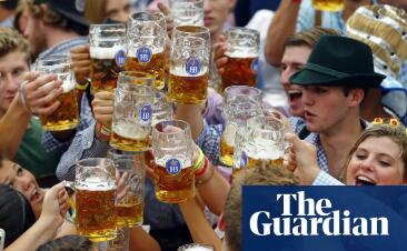 Do you know the origin of Beer Festival all over the world  and tips to choose beer glass 