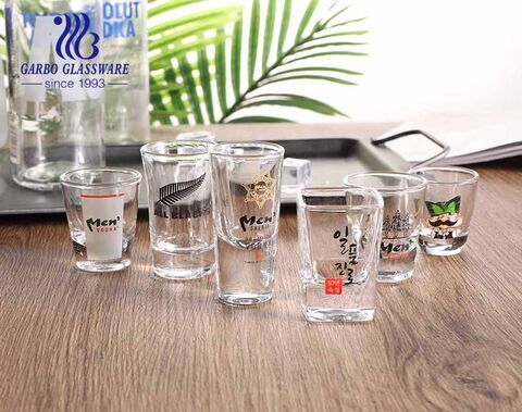 2 Unzen Soju Glasbecher im koreanischen Stil, personalisierte Druckdesigns, Schnapsglas