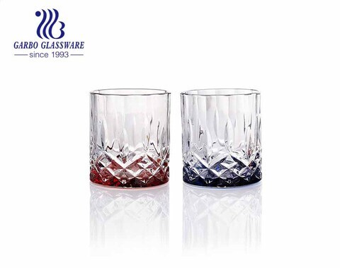 Auf Lager 8oz 10oz gravierte Whiskyglasschale mit individuell getönten Farben