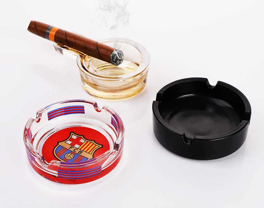 American best-sell clear glass ashtray with specially designed decals OEM design acceptable