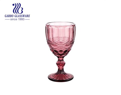 Vente chaude de verres à pied en verre à eau et de jus de couleur unie pourpre de haute qualité