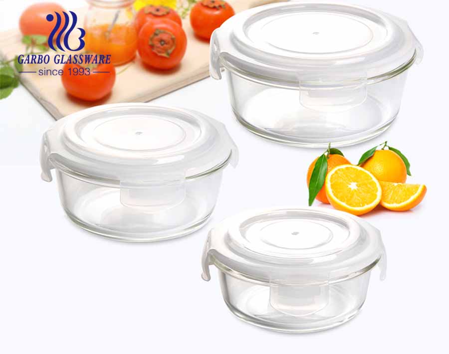 Pyrex glass food containers set with silicone sealed lids for storage