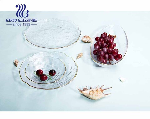 Plato de fruta de vidrio elegante de gama alta con diseño ovalado simple europeo de 18 pulgadas con borde dorado