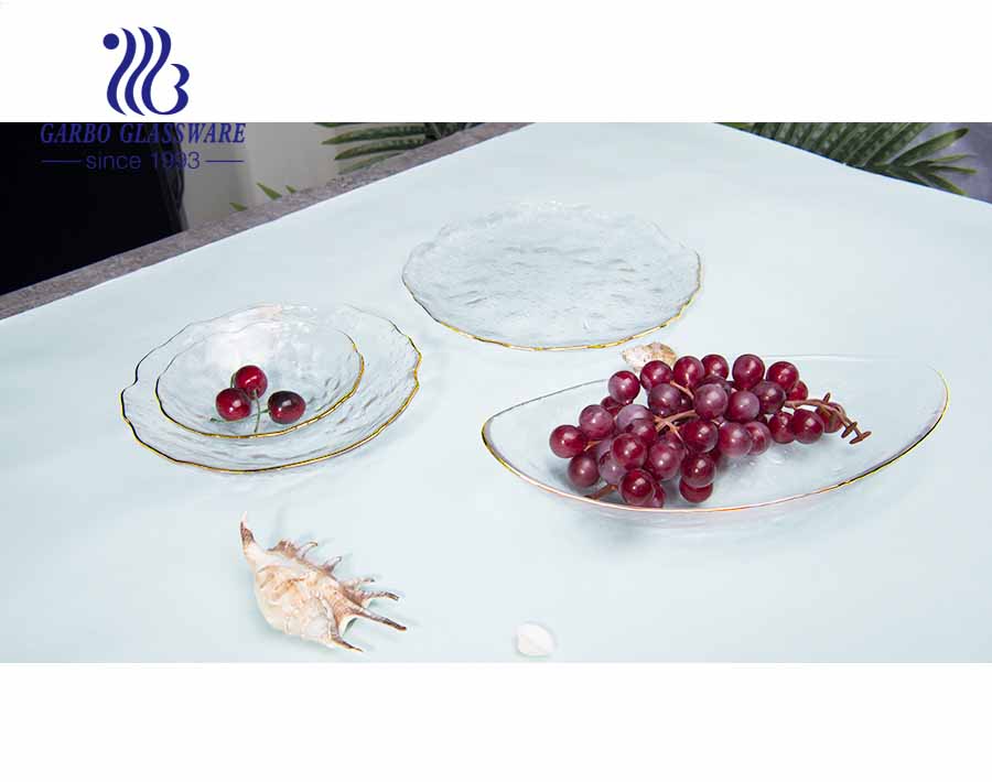 Hochwertiger, eleganter Glasfruchtteller aus europäischem, einfachem, ovalem Muster mit goldenem Rand