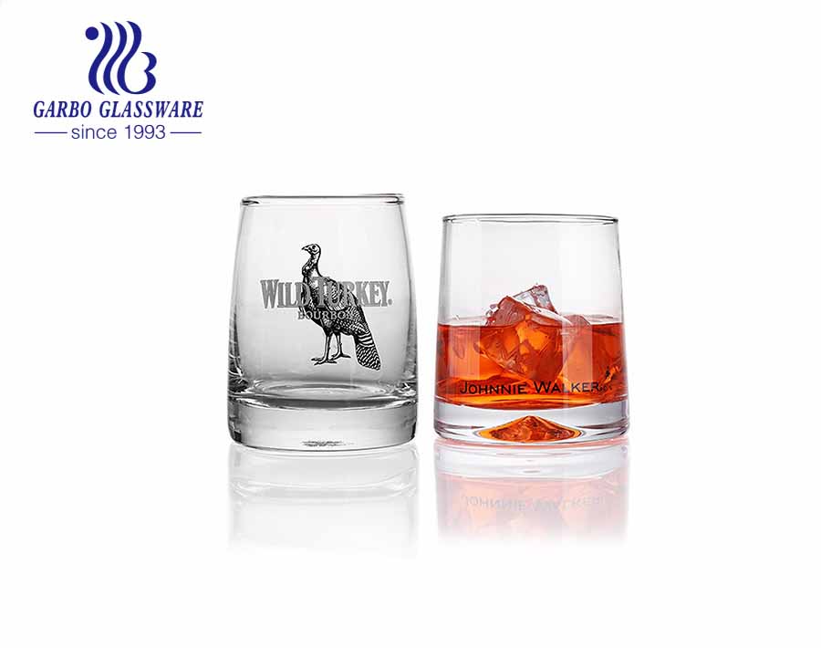 Scotch whiskey glass tumbler with luxury customized artwork logo