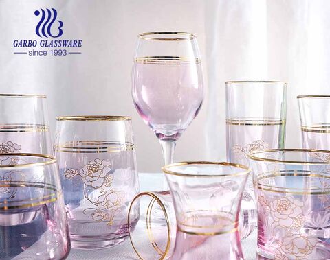 مجموعة الأواني الزجاجية ذات الطراز الحديث باللون الوردي الفاتح مع كأس قهوة زجاجي ذهبي حافة كأس بهلوان للفندق