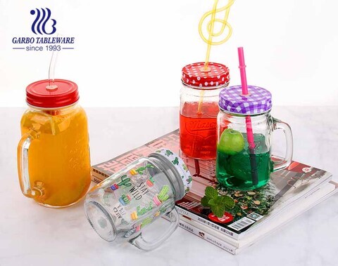 China Regular 0.13 gallon mason jars 17.6oz mason jar drinking glasses with  color lid and straw factory