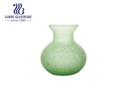 Fancy Handmade Glass Vase Green Flower Vase  4 inches height tabletop decoractive vase 