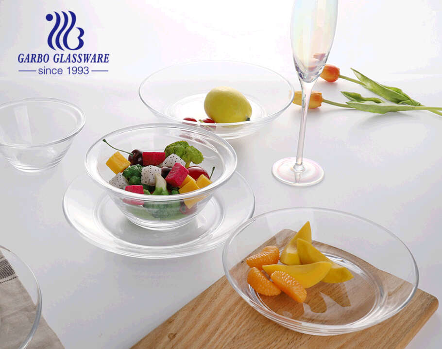 Bol à salade de fruits en verre simple de 8.5 pouces 1.6 L pour le restaurant d'hôtel à la maison utilisant