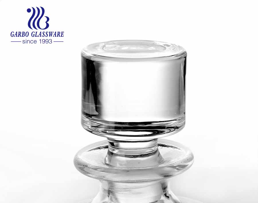 Decanter per vino inciso con chiusura ermetica Decanter per whisky in cristallo e set di bicchieri con rubinetto