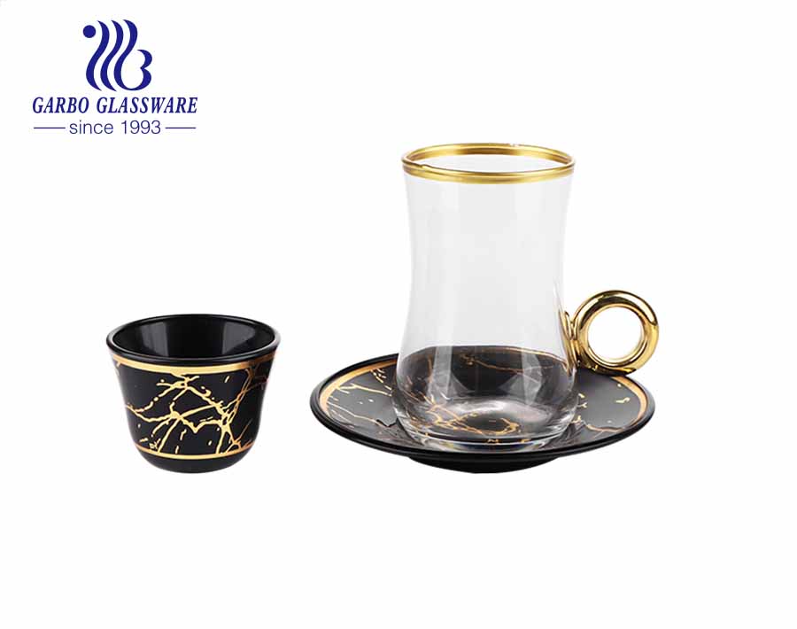 7 Unzen Gold umrandete Glas Teebecher mit Aufkleber Schalen Untertassen Glas Teetasse Set
