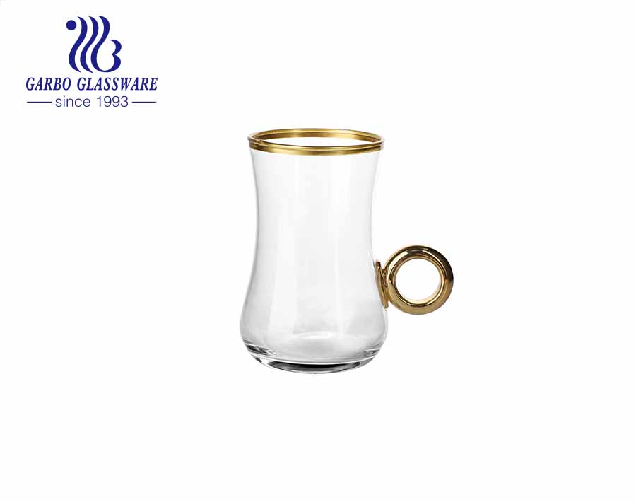 Tazze da tè in vetro bordate in oro 7 once con piattini per piatti decalcomania set di tazze da tè in vetro