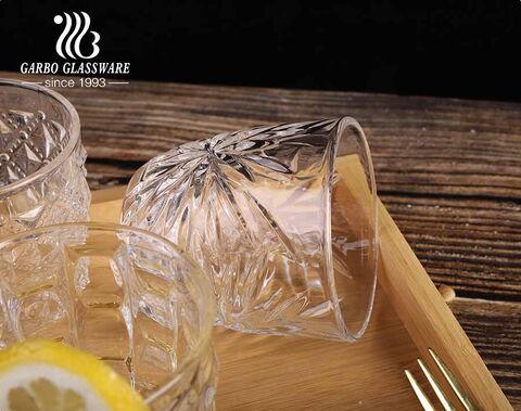 كوب شاي زجاجي محفور بسعة 8 أونصات من عصير الويسكي مع تصميمات خاصة من Garbo Glassware