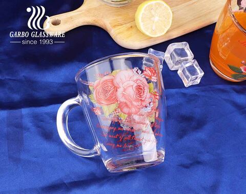 Caneca de vidro personalizada de 13 onças com impressão completa de flores do dia das mães com desenhos de xícara de chá de vidro com alça