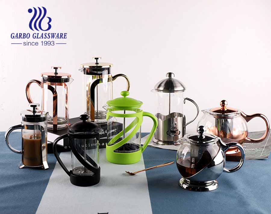 Caffettiera French Press in vetro borosilicato resistente al calore Pressa per caffè isolata in acciaio inossidabile