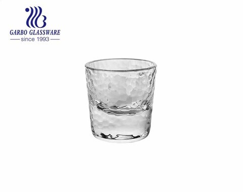 70ml handgemachte Schnapsgläser Hammermuster Glasbecher für Drink Spirits Wodka Pub