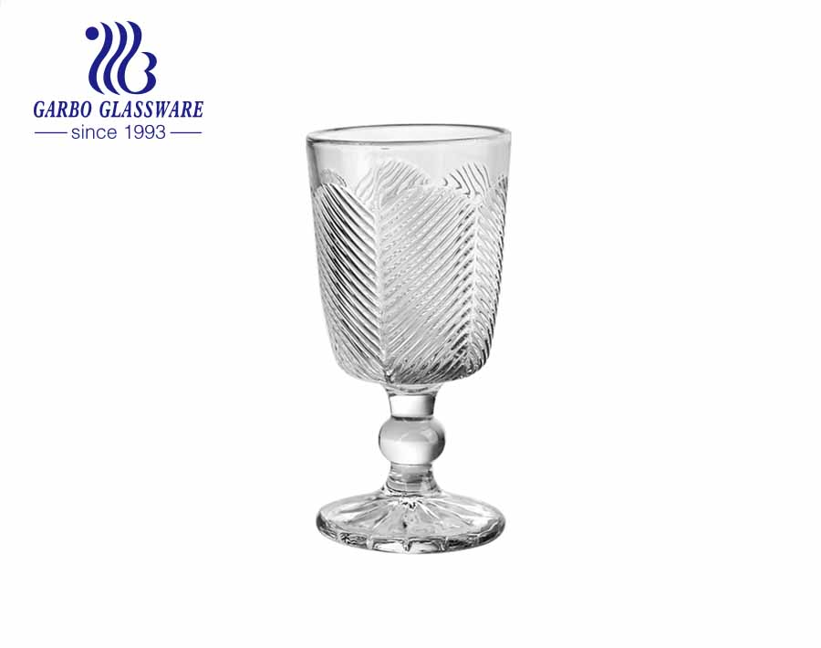 أمريكا الجنوبية اللاتينية على غرار شجرة جوز الهند محفورة كأس الزجاج كأس النبيذ الزجاج مع الجذعية