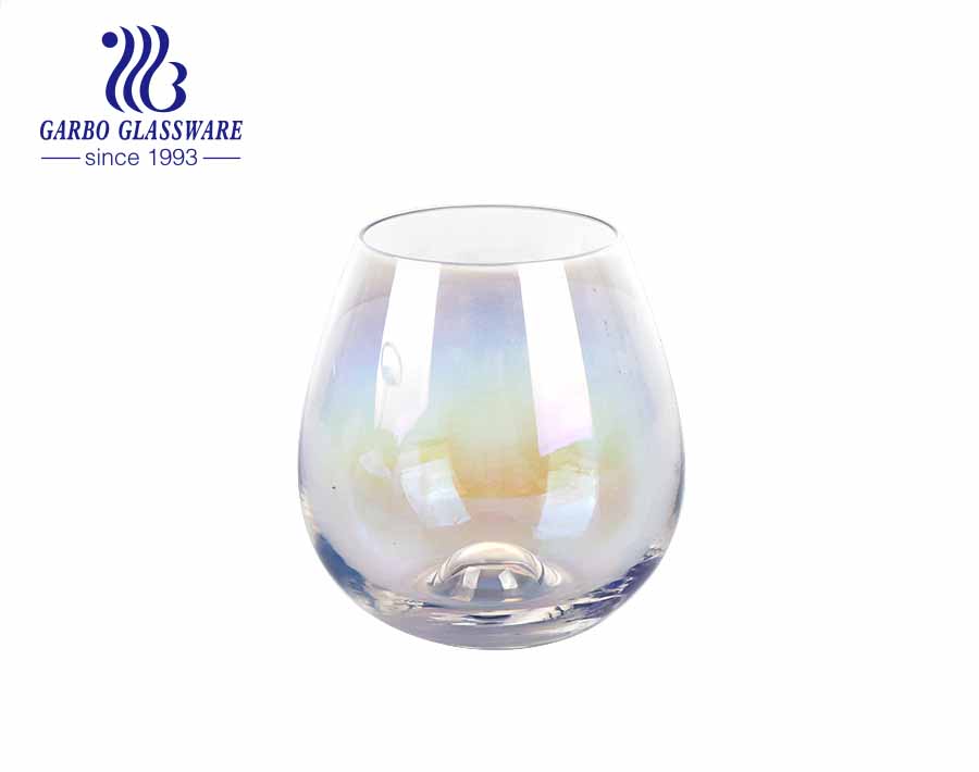 Handgefertigte geblasene 13-Unzen-Glasbecher mit individuellen Sprühfarben