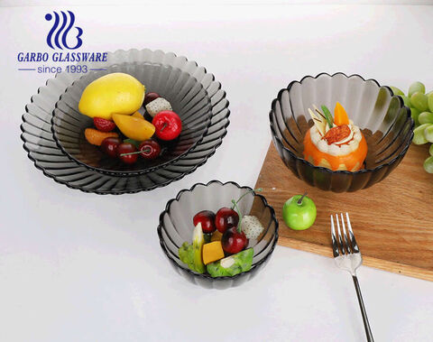 wholesale 8.5 inch handmade solid gray color glass fruit flat plate with simple design