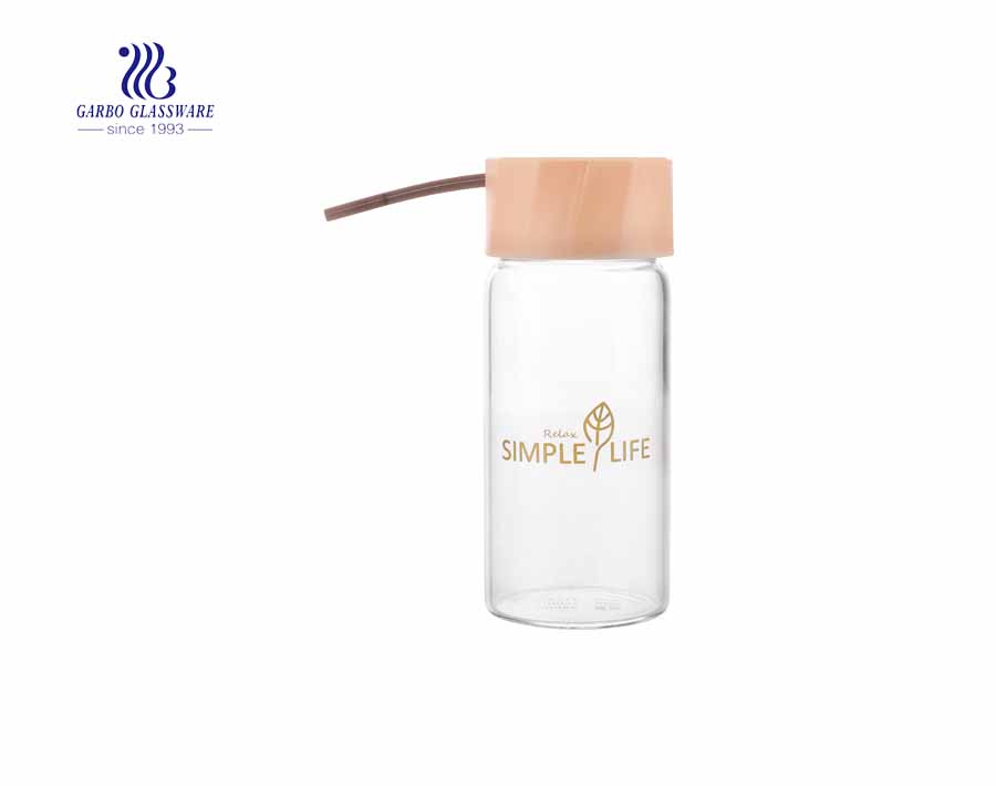  Lead free 500 ml sporty  bottle borosilicate glass lead free bottle with lid for hot and cold water juice 