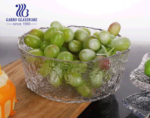 Bol à salade de fruits en verre fait main transparent de conception de motif de marteau pour l'utilisation quotidienne de la famille