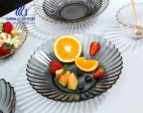 Platos de fruta profundos de cristal de color negro sólido transparente con diseño de crisantemo hecho a mano de 7.5 pulgadas