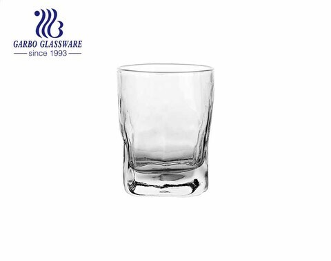 Neuer Whiskyglasbecher im Schimmelbaumdesign mit unverblassten ionen galvanisierten Farben