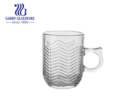 Klarglas-Teetasse mit speziellem Griff 8 Unzen gravierte Muster Design Glasbecher