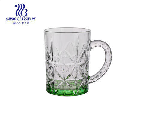 Customized spray colors glass beer mug with pattern designs 400ml beer stein beer glasses with handles