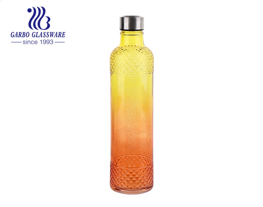 Botella de almacenamiento de vidrio en relieve de diamante azul y rosa con tapa giratoria Botellas de jugo de vidrio deportivo al aire libre 1050 ml