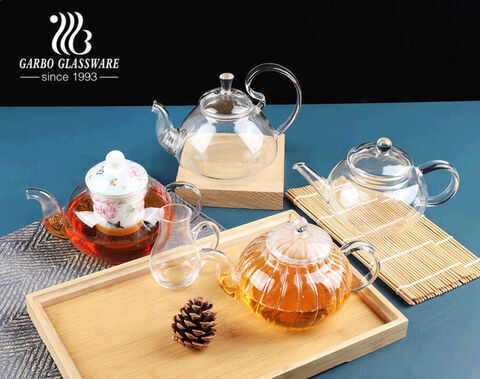 700ml klare Borosilikatglas-Teekanne mit Keramik-Ei elegante Teekannen