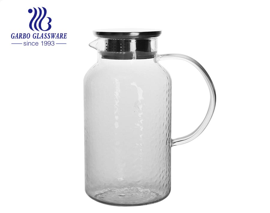 Pichet en verre de 1.9 litre avec couvercle Pichets à thé glacé Pichet/carafe à eau en verre avec poignée pour jus de thé chaud/froid