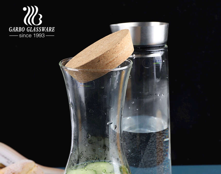 Carafe à eau en verre borosilicaté résistant à la chaleur de 1200 ml avec couvercle en acier inoxydable