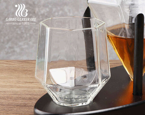 Clear diamond whiskey decanter set with wooden base borosilicate whiskey glass and decanter set