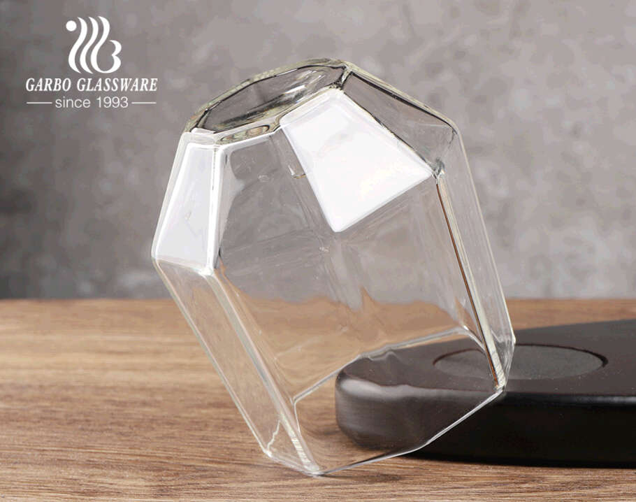 Juego de decantador de whisky de diamante transparente con base de madera, vaso de whisky de borosilicato y juego de decantador