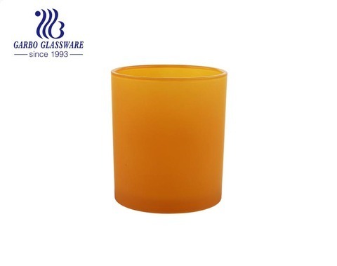 Bicchieri portacandele rotondi in vetro smerigliato giallo economici all'ingrosso