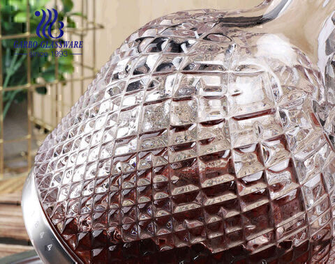 Decanter rotante inciso di alta qualità giroscopio vino rosso cristallo creativo arredamento per la casa decanter per whisky di lusso