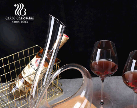 Set di accessori per decanter per vino rosso in cristallo senza piombo di alta qualità soffiato a mano con calice per bar hotel