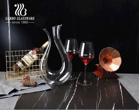 Handblown high-quality lead-free crystal glass red wine decanter accessories set with goblet for bar hotel