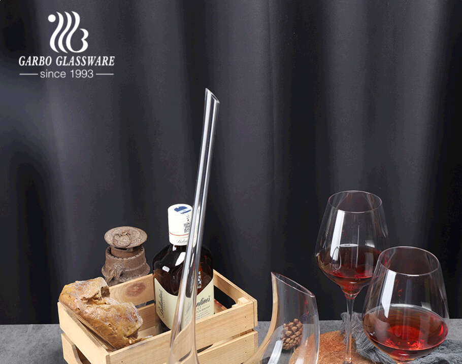 Set di accessori per decanter per vino rosso in cristallo senza piombo di alta qualità soffiato a mano con calice per bar hotel