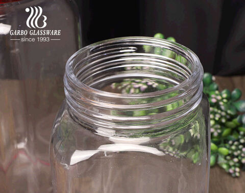 Square body with round mouth 2.5 Liters large glass storage jars with plastic lids for tea coffee sugar